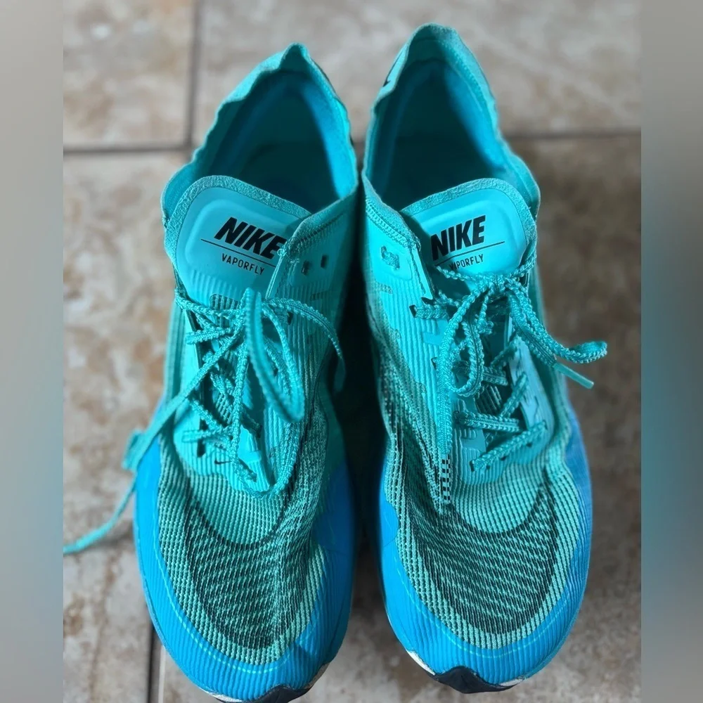 Nike Aqua Sports Shoes